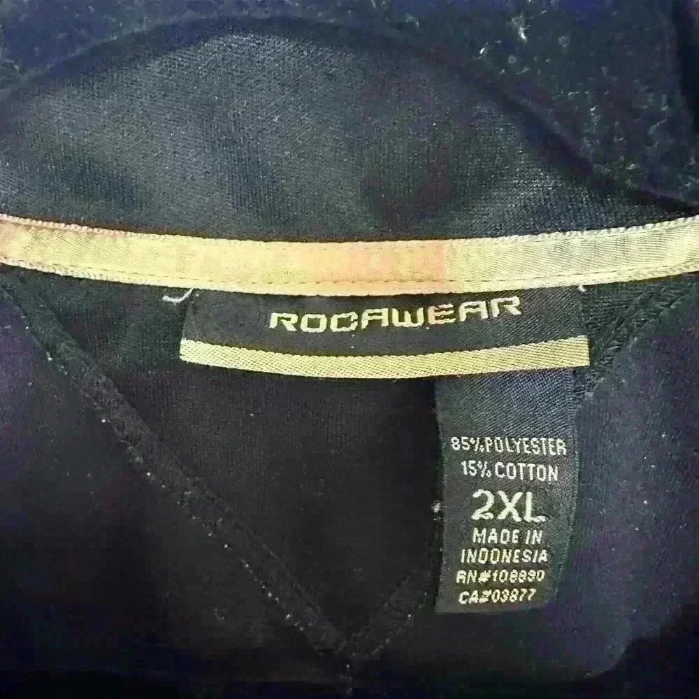 Rocawear Y2K Men’s Black Track Athletic Jacket with Gold Details, size 2XL